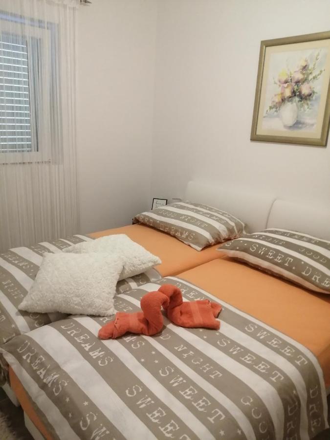 Apartman Radic Трогир Экстерьер фото