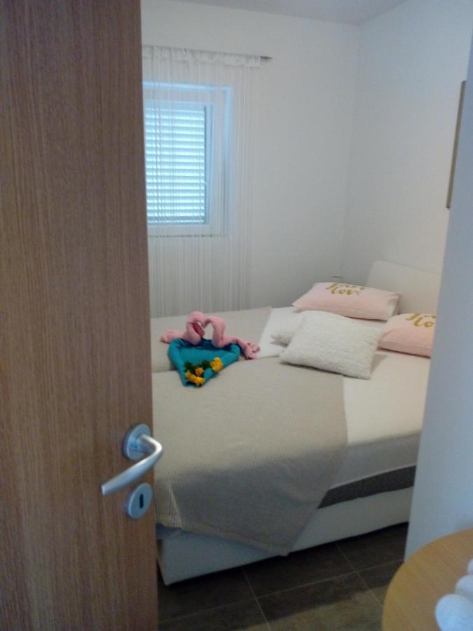 Apartman Radic Трогир Экстерьер фото