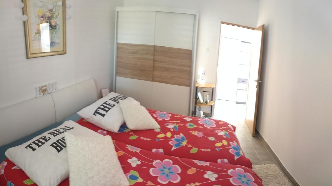 Apartman Radic Трогир Экстерьер фото